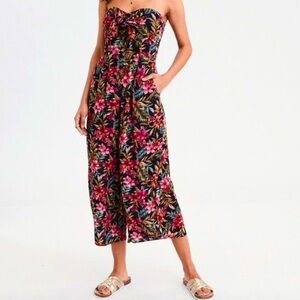EUC AE Floral Tropical Capri Wide Leg Jumpsuit Removable Straps Size Small